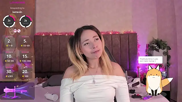 LanaMills  online show from 06.25.26