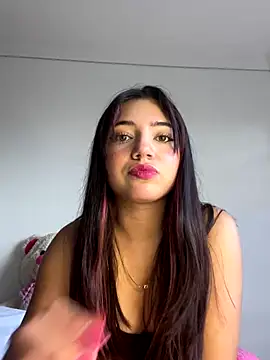 Snapshot of LisaGoddes chatting on 09.25.25 LisaGoddes online show from 09.25.25