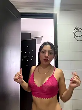 Snapshot of LisaGoddes chatting on 11.13.25 LisaGoddes online show from 11.13.25