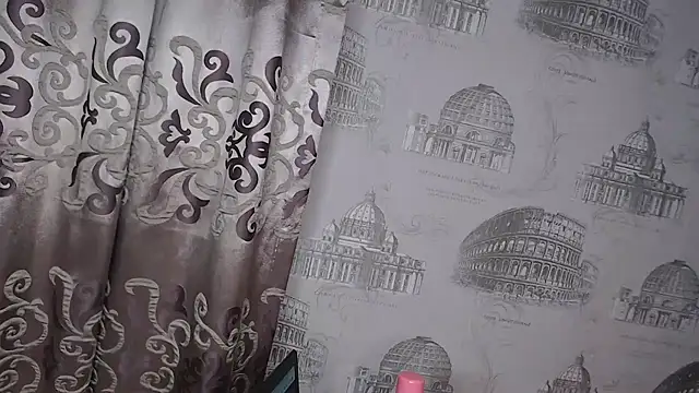 Snapshot of Lunalee chatting on 07.14.26 Lunalee online show from 07.14.26