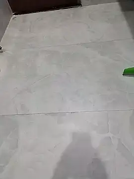 Snapshot of Desiandaj chatting on 11.14.25 Desiandaj online show from 11.14.25