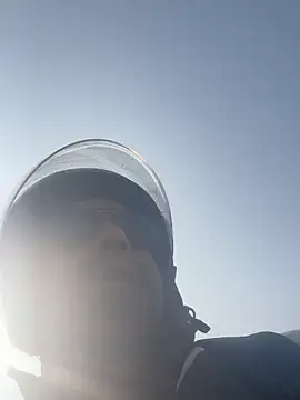 Snapshot of Desiandaj chatting on 11.24.25 Desiandaj online show from 11.24.25