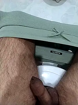 Snapshot of Desiandaj chatting on 12.04.25 Desiandaj online show from 12.04.25