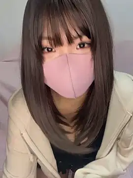 reina 00121 online show from 10.27.25