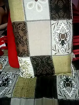 Snapshot of Sonalisiya chatting on 11.21.25 Sonalisiya online show from 11.21.25