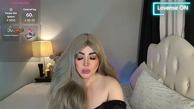 Snapshot of Unforgettable_Maria chatting on 03.05.26 Unforgettable Maria online show from 03.05.26