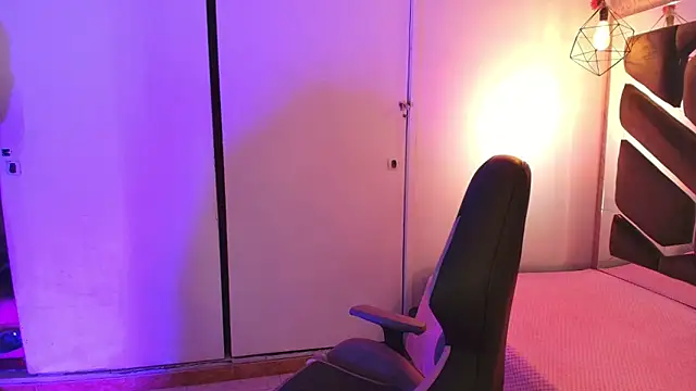 Melissa Adamsx online show from 04.28.26