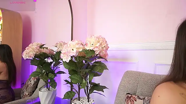 Snapshot of MilaCrave chatting on 02.07.26 MilaCrave online show from 02.07.26