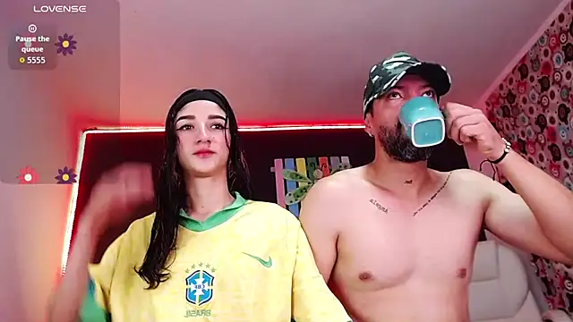 Snapshot of ingrid_zese_ chatting on 09.17.25 ingrid zese online show from 09.17.25