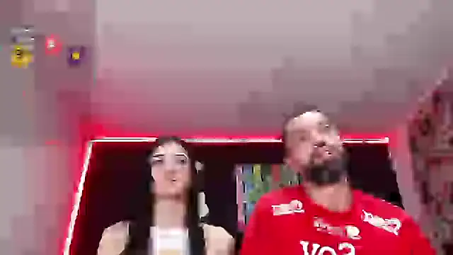 Snapshot of ingrid_zese_ chatting on 10.01.25 ingrid zese online show from 10.01.25