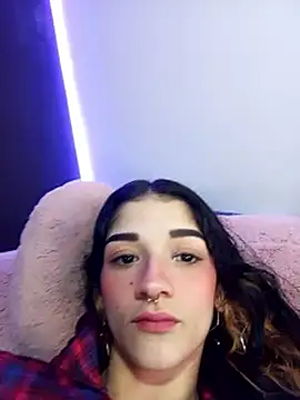 Snapshot of ingrid_zese_ chatting on 10.31.25 ingrid zese online show from 10.31.25