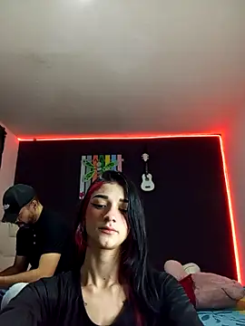 Snapshot of ingrid_zese_ chatting on 11.12.25 ingrid zese online show from 11.12.25