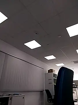 Hisnimin online show from 03.20.26