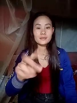 Snapshot of Ruaiuoi chatting on 02.21.26 Ruaiuoi online show from 02.21.26