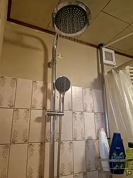 Snapshot of svenni2525 chatting on 11.02.25 svenni2525 online show from 11.02.25