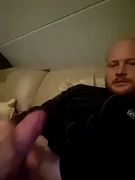 Snapshot of svenni2525 chatting on 11.10.25 svenni2525 online show from 11.10.25