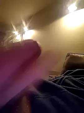 Snapshot of svenni2525 chatting on 12.05.25 svenni2525 online show from 12.05.25