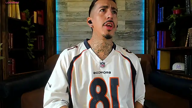 Donovan Desmond online show from 05.02.26