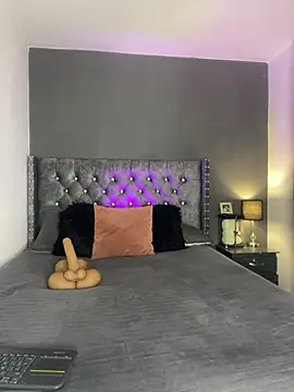 sofii escobar online show from 02.22.26