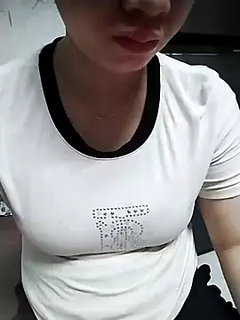 Mie rose online show from 06.13.26