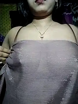 Snapshot of Hot-Hot chatting on 01.08.26 Hot-Hot online show from 01.08.26