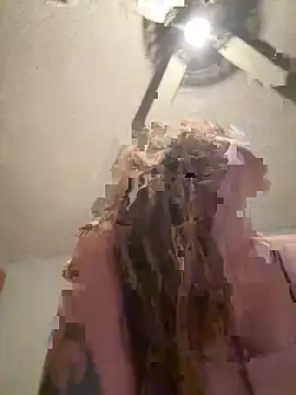 Snapshot of Tlynn chatting on 09.25.25 Tlynn online show from 09.25.25