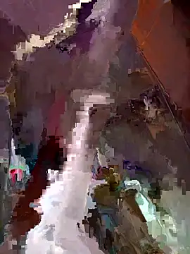 Snapshot of Tlynn chatting on 09.25.25 Tlynn online show from 09.25.25