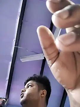 Snapshot of WorthyGyro88 chatting on 09.15.25 WorthyGyro88 online show from 09.15.25