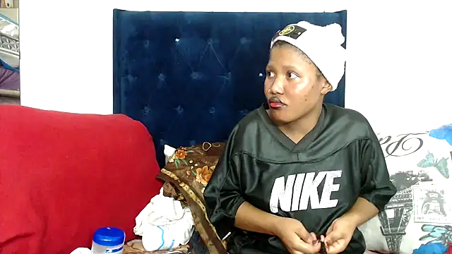 Snapshot of BUNNYCHOWX28 chatting on 02.01.26 BUNNYCHOWX28 online show from 02.01.26