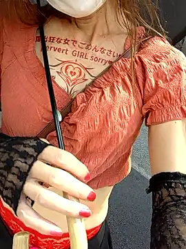 pink-mai online show from 09.29.25