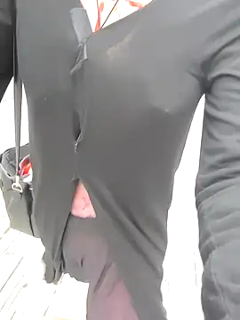 pink-mai online show from 12.01.25