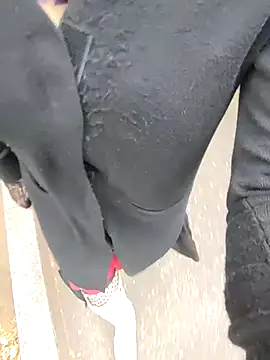 pink-mai online show from 01.11.26