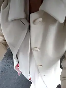 Snapshot of pink-mai chatting on 02.11.26 pink-mai online show from 02.11.26