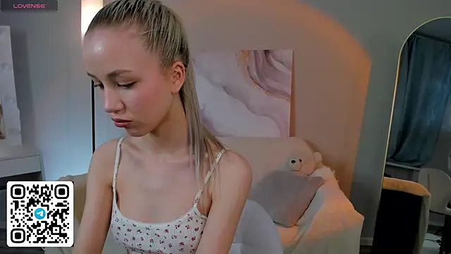 Anellyball online show from 02.18.26