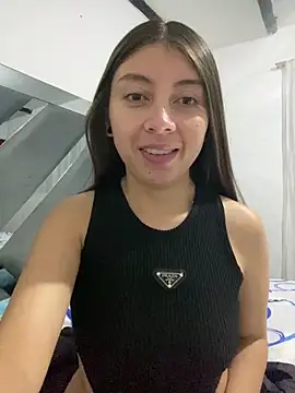 Sara-cooper2 online show from 05.05.26