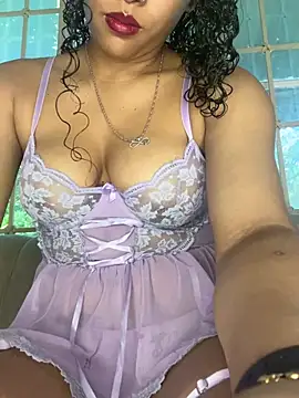 Snapshot of SophieD chatting on 02.16.26 SophieD online show from 02.16.26