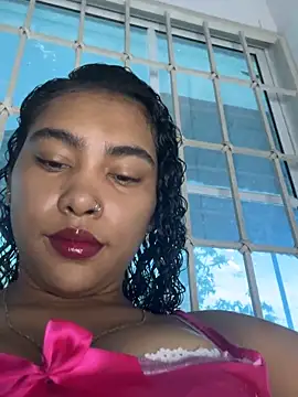 Snapshot of SophieD chatting on 02.18.26 SophieD online show from 02.18.26