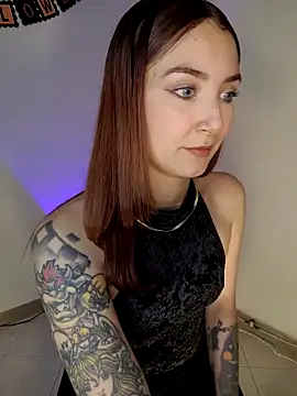 Isis-Blaze online show from 10.14.25