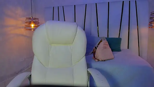 bonnie sm online show from 01.18.26