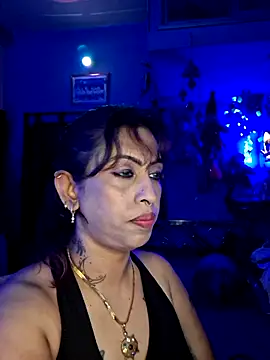 Love Beauty01 online show from 07.25.26
