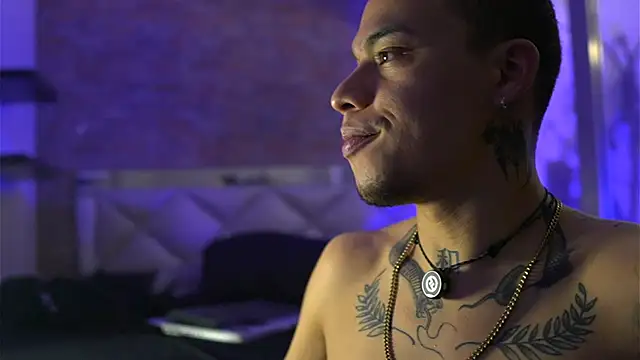 Snapshot of AlphaMasterXxx chatting on 07.18.26 AlphaMasterXxx online show from 07.18.26