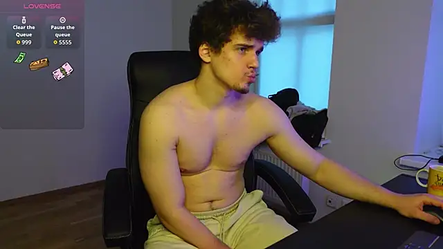 Snapshot of Ricky_Becko chatting on 01.19.26 Ricky Becko online show from 01.19.26