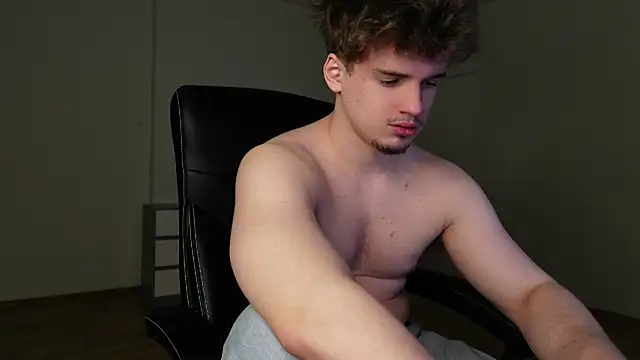 Snapshot of Ricky_Becko chatting on 03.19.26 Ricky Becko online show from 03.19.26