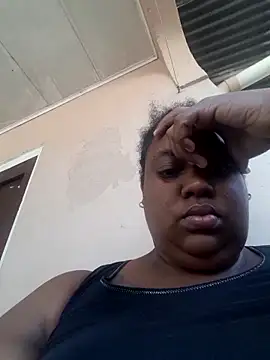 Karamelsaus online show from 09.18.25