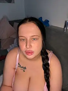 brunetteGirl274 online show from 11.02.25