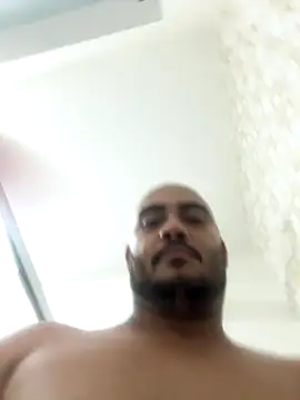 Snapshot of Morenocasado34liberal chatting on 11.06.25 Morenocasado34liberal online show from 11.06.25