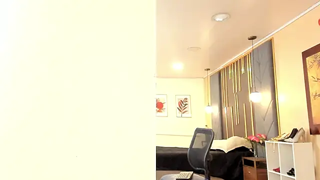 OliviGrace online show from 02.12.26