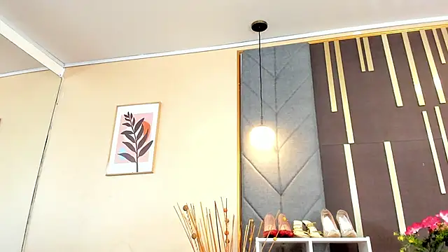 OliviGrace online show from 04.25.26