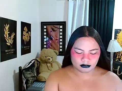 TSbrianaHugeCock online show from 03.23.26