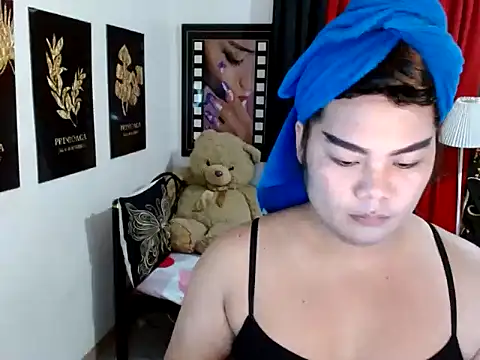 TSbrianaHugeCock online show from 05.01.26